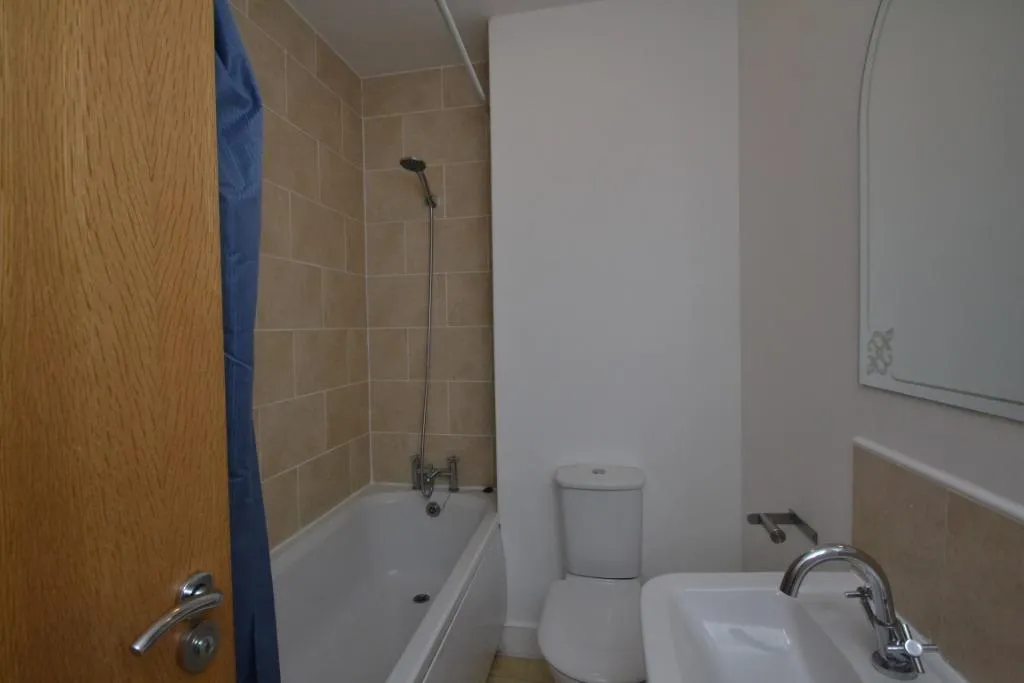 Plymouth View, Manchester, M13, photo 7