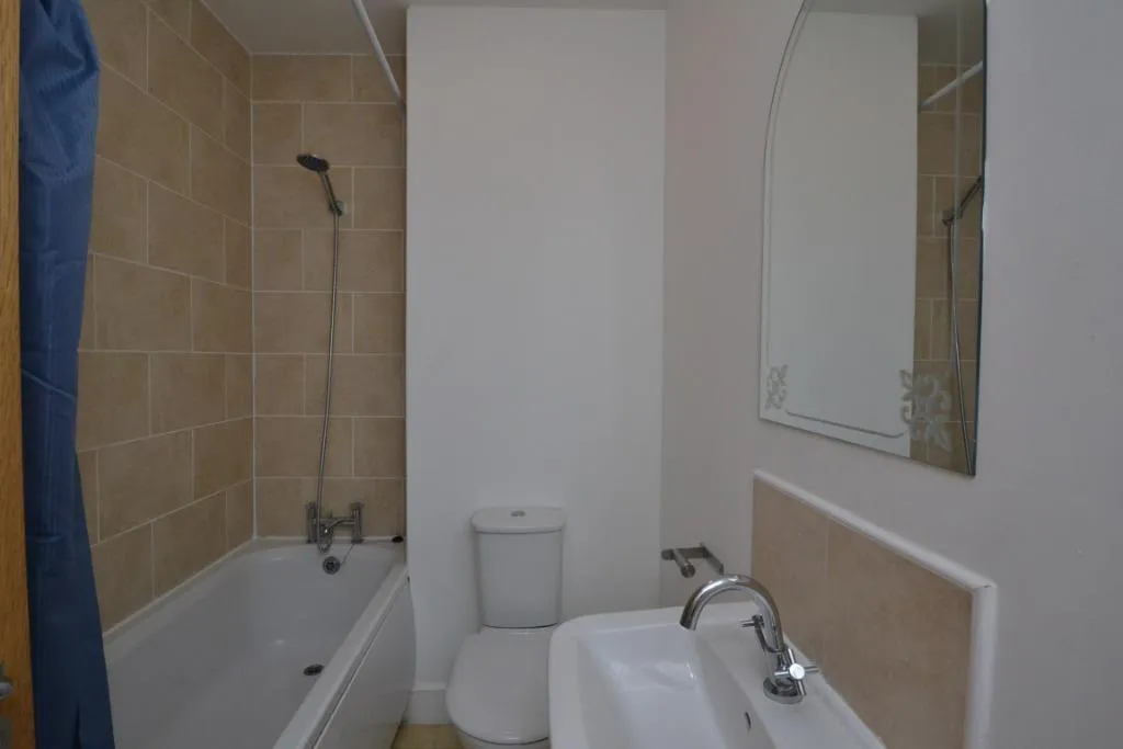 Plymouth View, Manchester, M13, photo 8