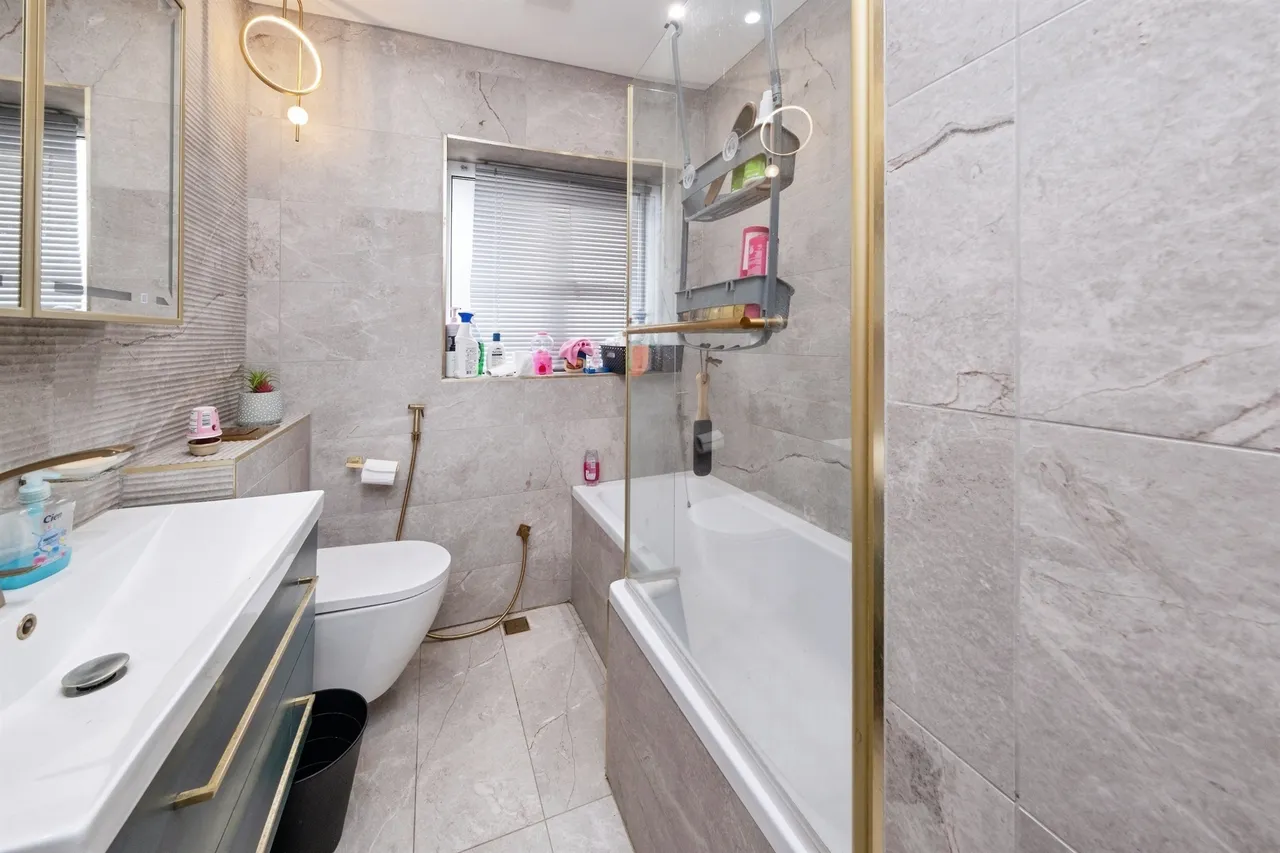 Shenley Road, Bletchley, MK3, photo 12