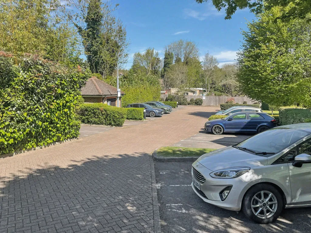 Gallows Lane, High Wycombe HP12 4BP, photo 10