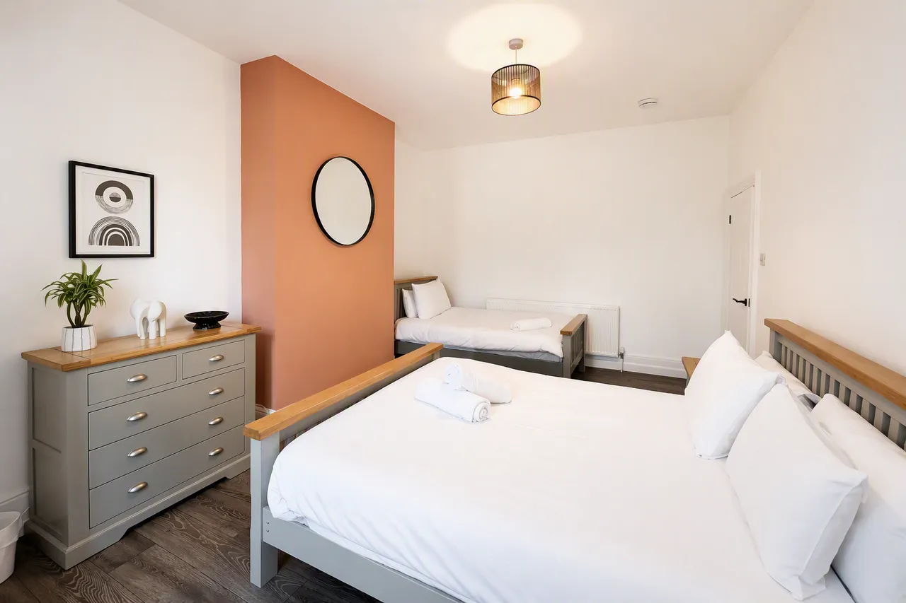 Caerau Road, Newport, NP20, photo 9