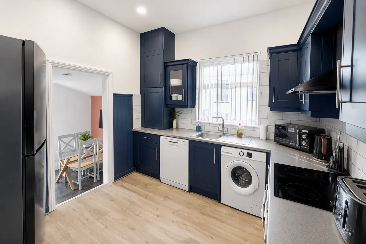 Caerau Road, Newport, NP20, photo 10