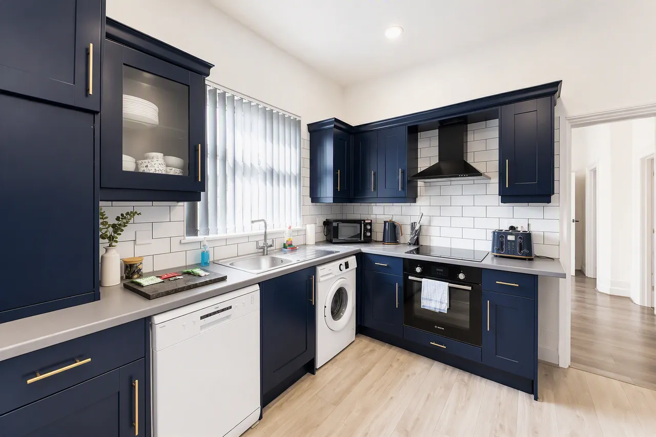 Caerau Road, Newport, NP20, photo 4