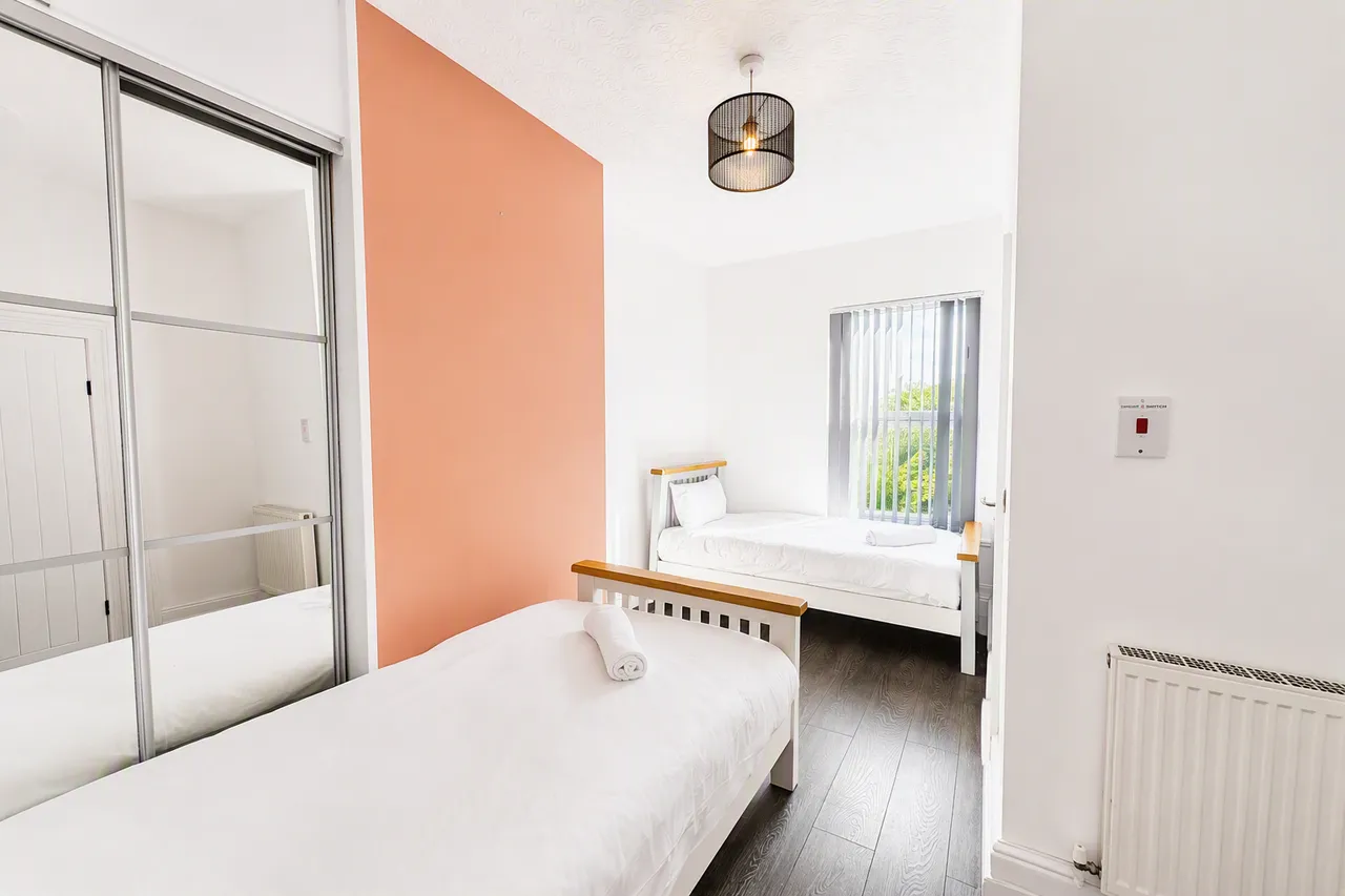 Caerau Road, Newport, NP20, photo 5