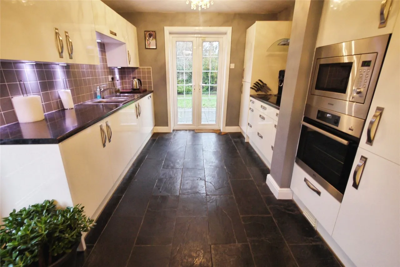 Stocksfield, Kelvedon Hatch, Brentwood, Essex, CM15, photo 5