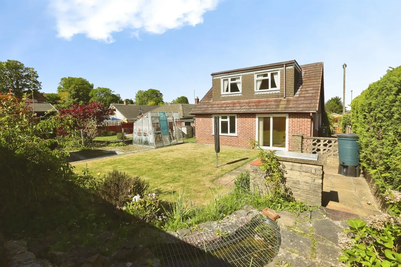 Tudor Gardens, Hedge End, SO30, photo 29