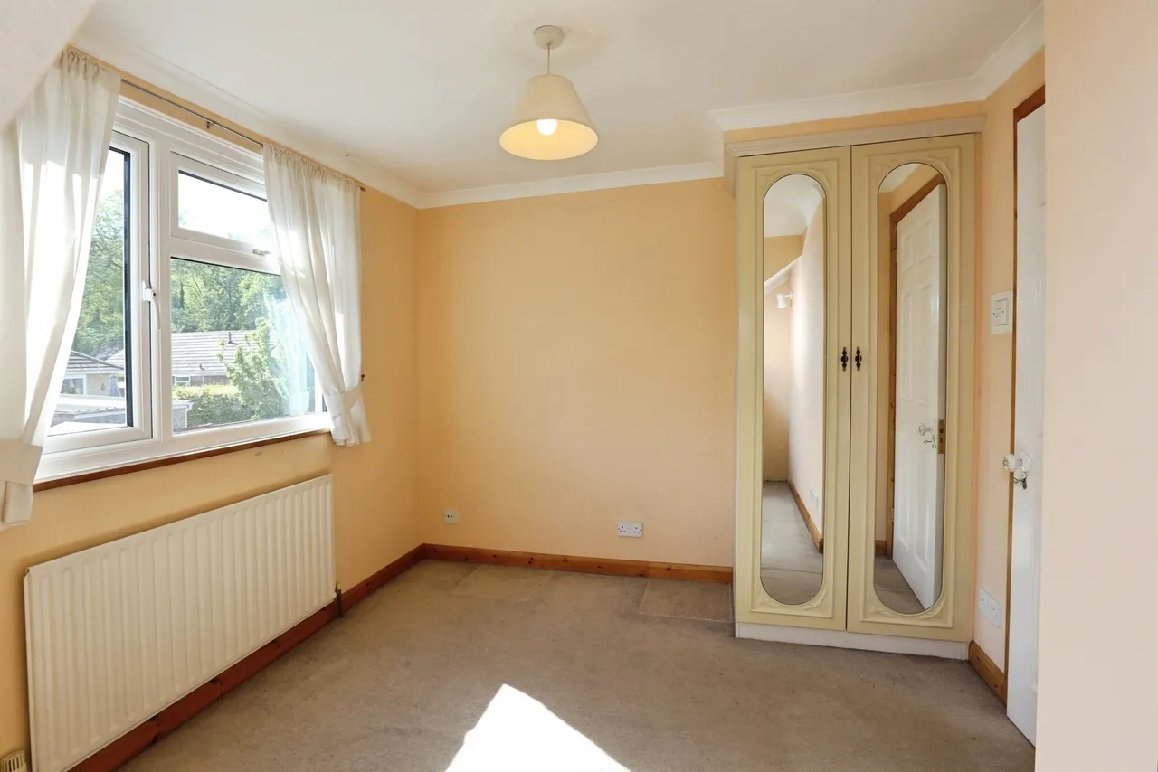 Tudor Gardens, Hedge End, SO30, photo 25