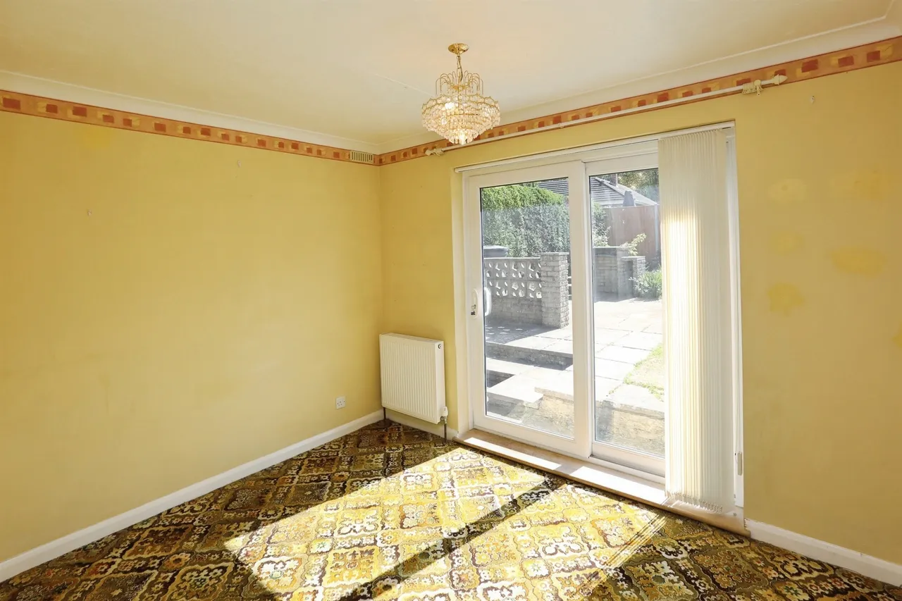 Tudor Gardens, Hedge End, SO30, photo 16