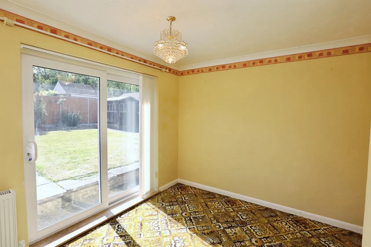 Tudor Gardens, Hedge End, SO30, photo 15