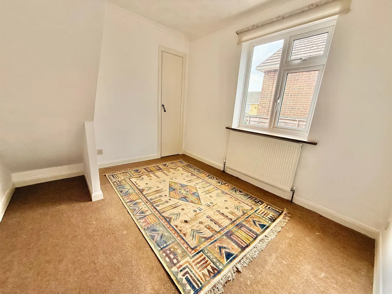 Tudor Gardens, Hedge End, SO30, photo 13