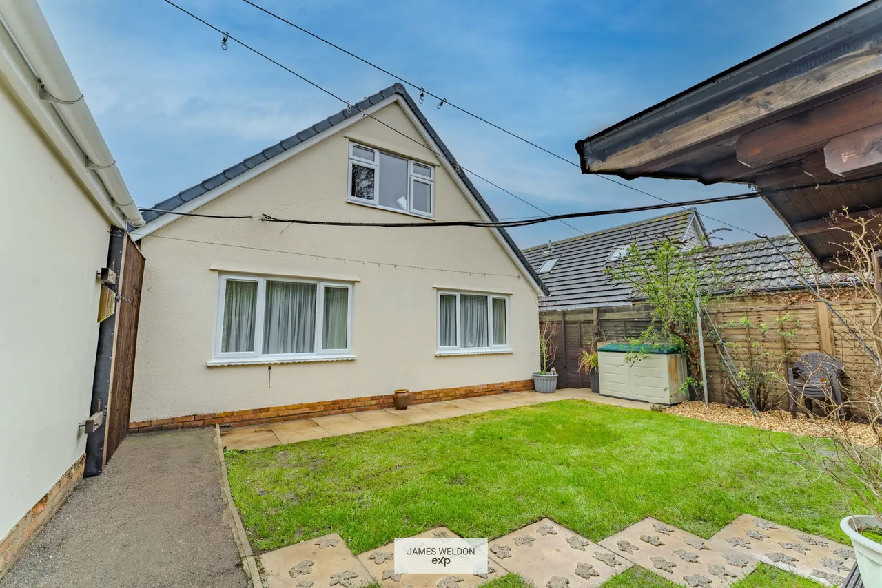 Duncan Road, New Milton, BH25, photo 15