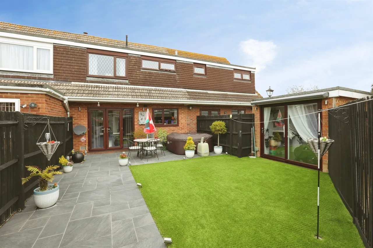 Gilkicker Road, Gosport, photo 12