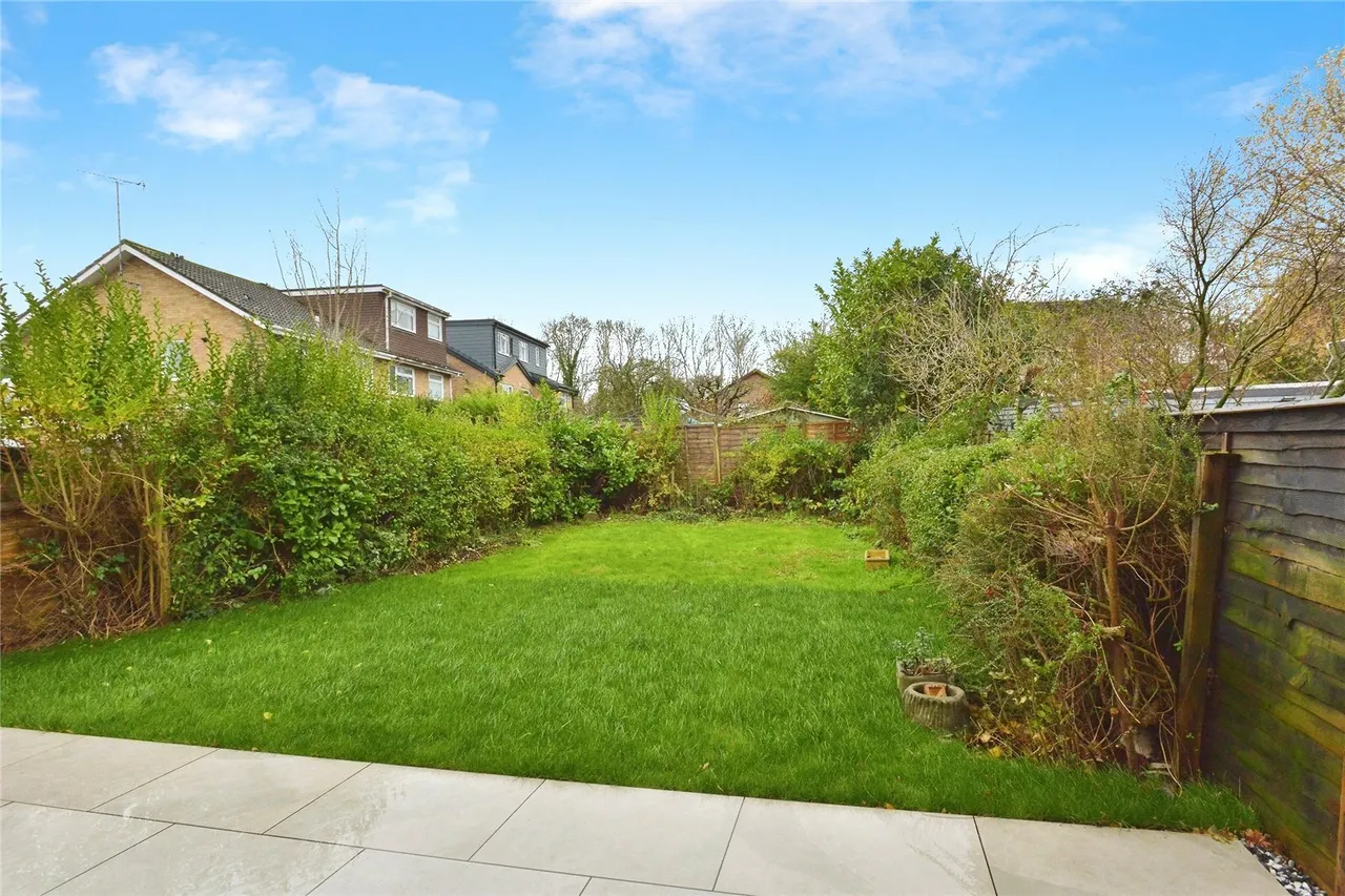 Pentlands, Fullers Slade, Milton Keynes, Buckinghamshire, MK11, photo 20