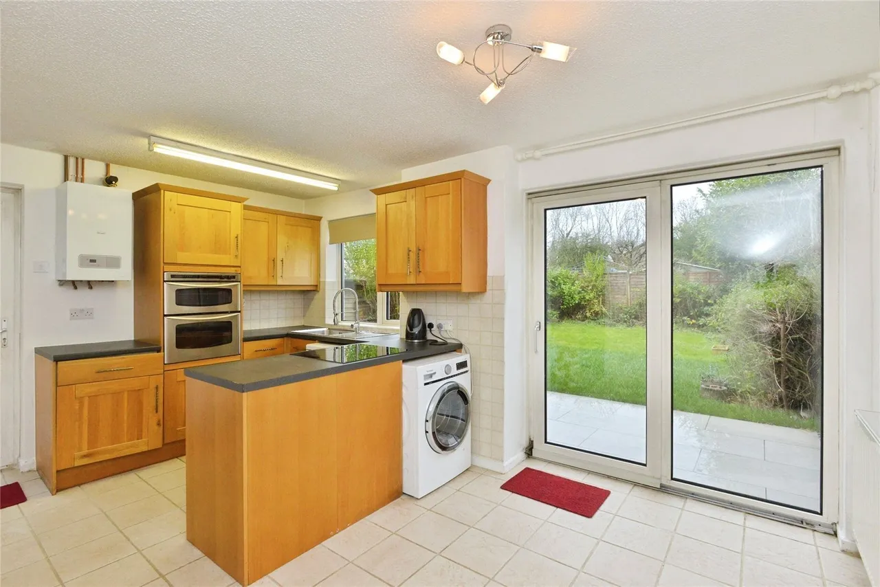 Pentlands, Fullers Slade, Milton Keynes, Buckinghamshire, MK11, photo 7