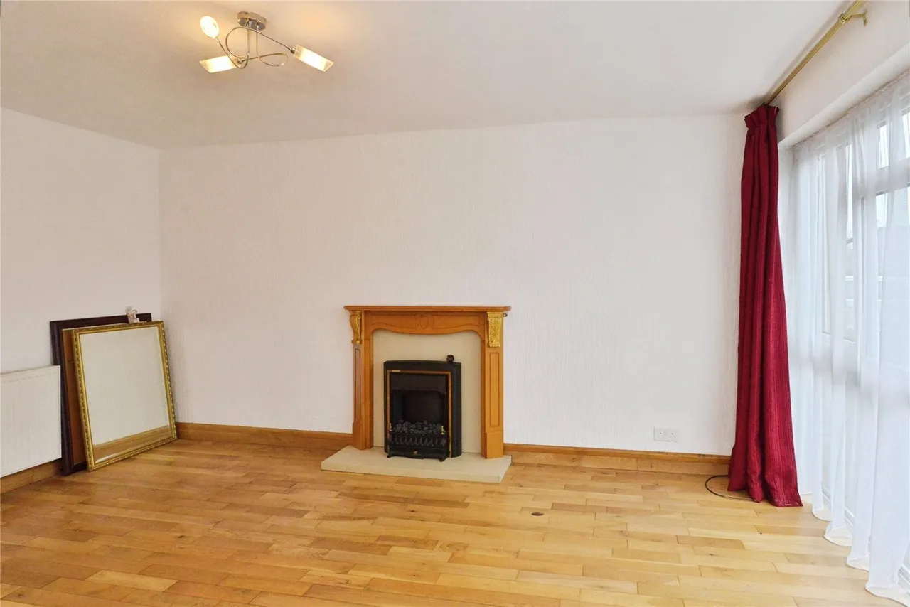 Pentlands, Fullers Slade, Milton Keynes, Buckinghamshire, MK11, photo 4