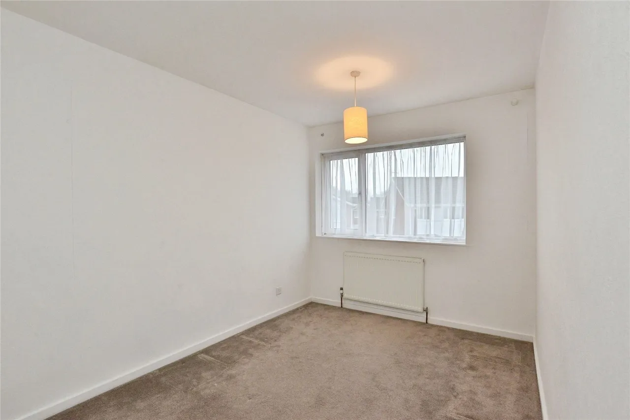 Pentlands, Fullers Slade, Milton Keynes, Buckinghamshire, MK11, photo 9