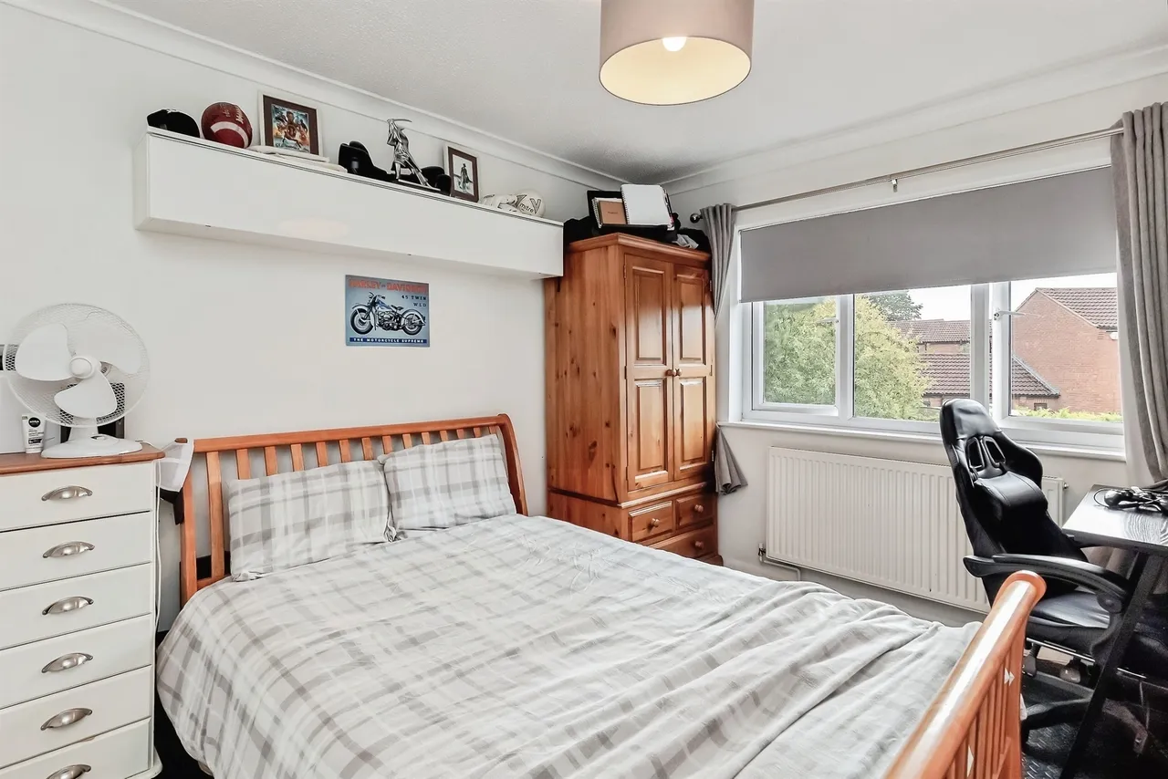 Bluebell Road, Stamford, photo 12