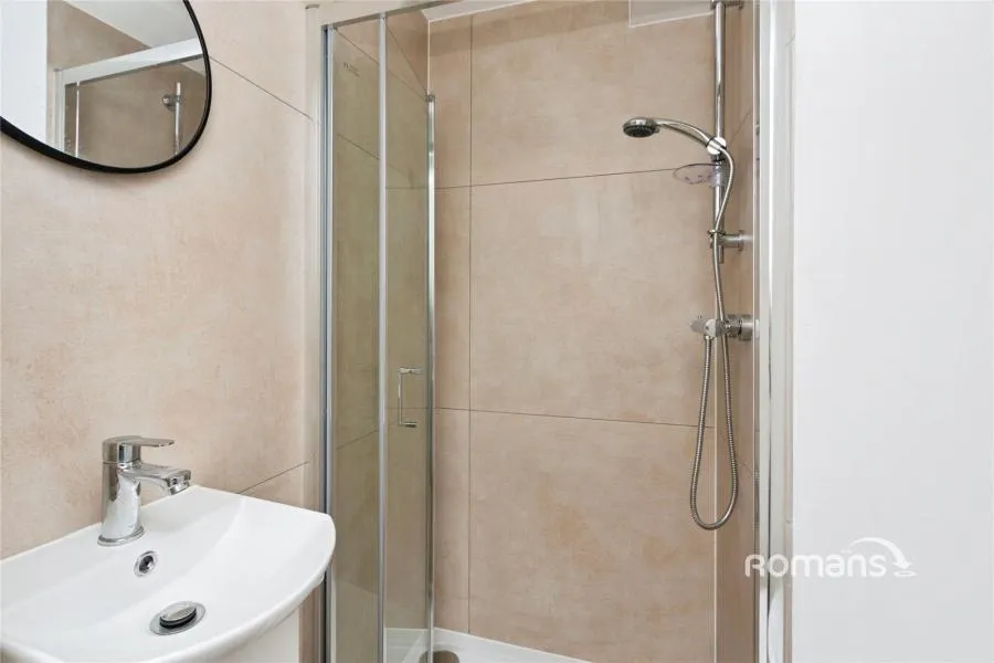 Ash Road, Aldershot, GU12, photo 3
