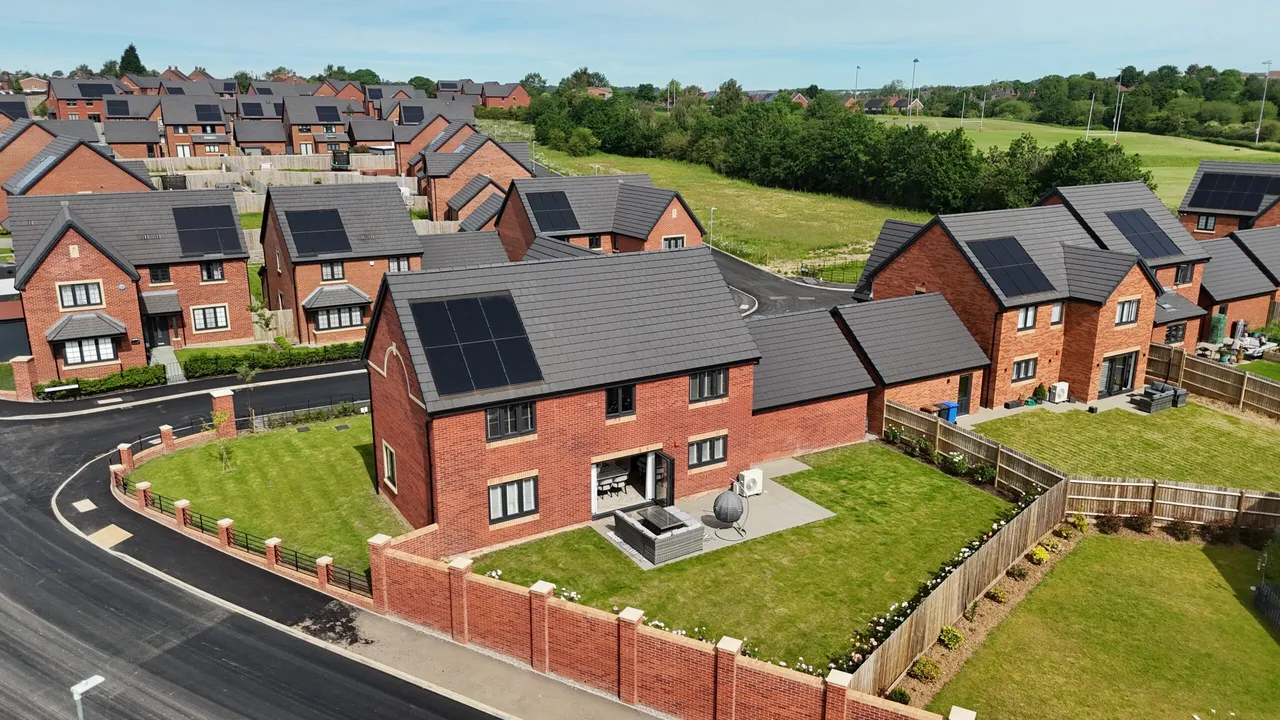 Bower Fold Drive, Stoke-On-Trent, ST4, photo 6