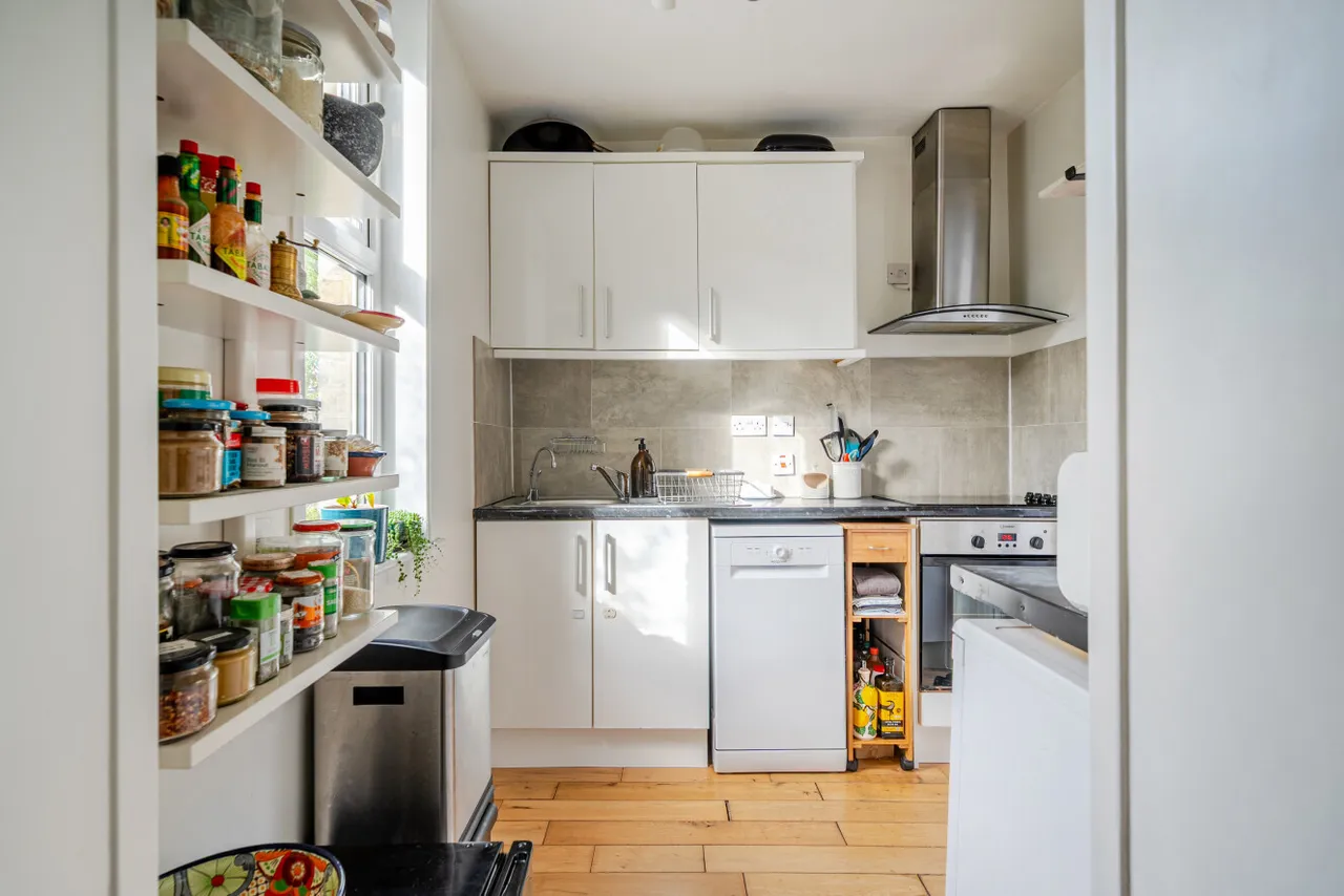 Surrey Road, Peckham, SE15, photo 12