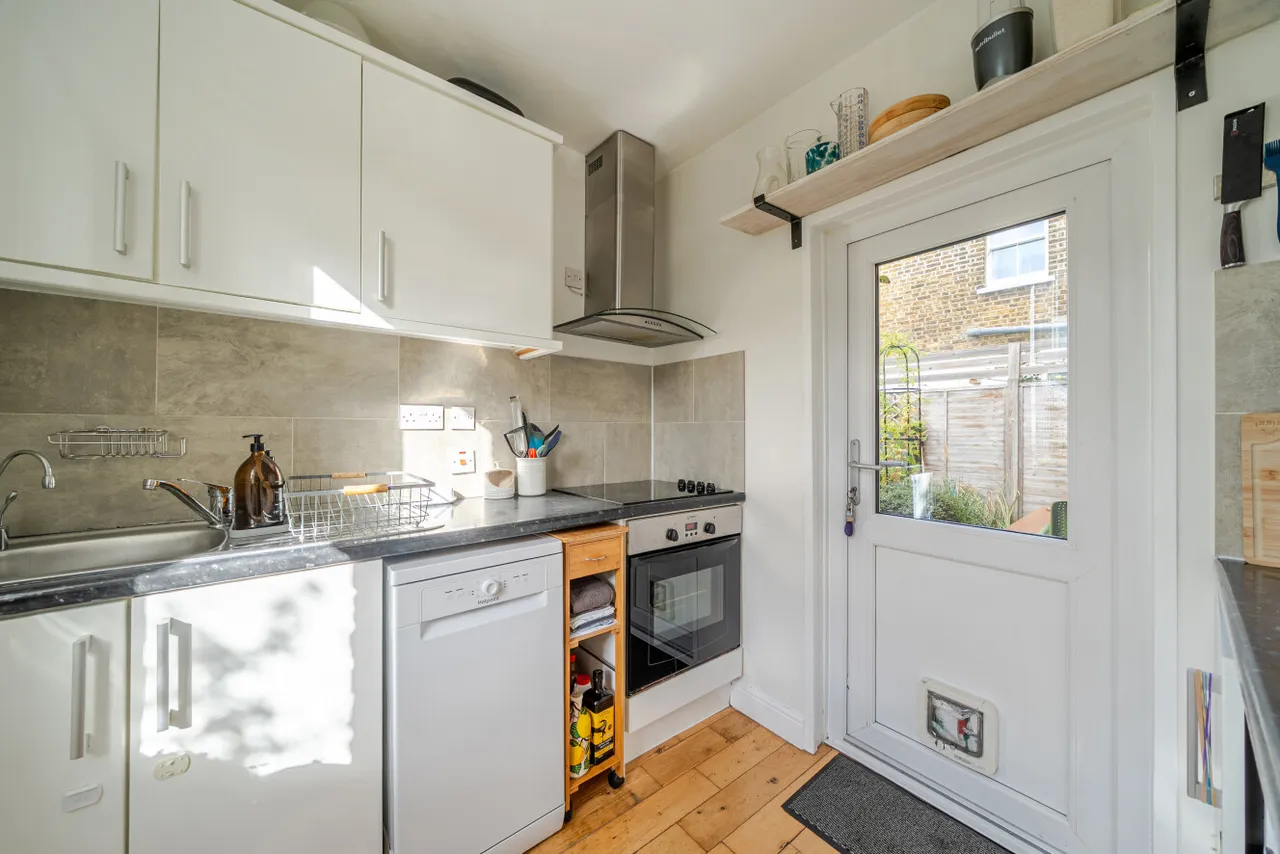 Surrey Road, Peckham, SE15, photo 14