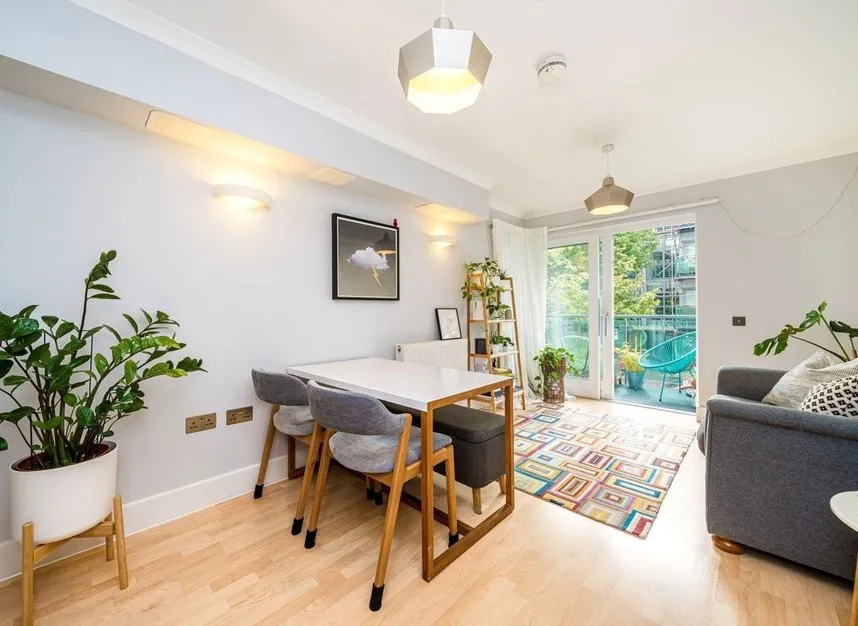 Evan Cook Close, Peckham, SE15, photo 2
