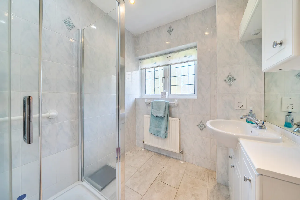 The Readings, Chorleywood, WD3, photo 11