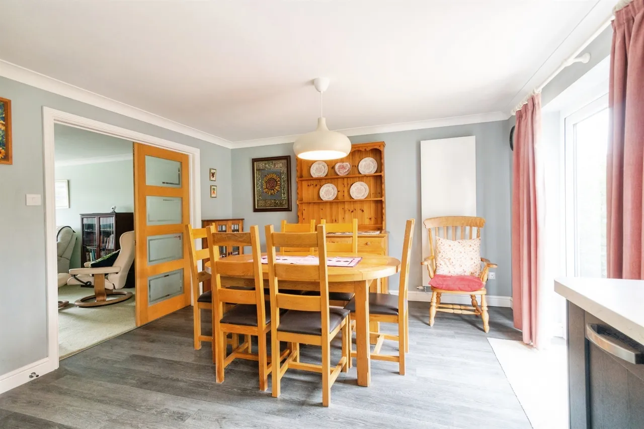 Ebbw Road, Caldicot, NP26, photo 4