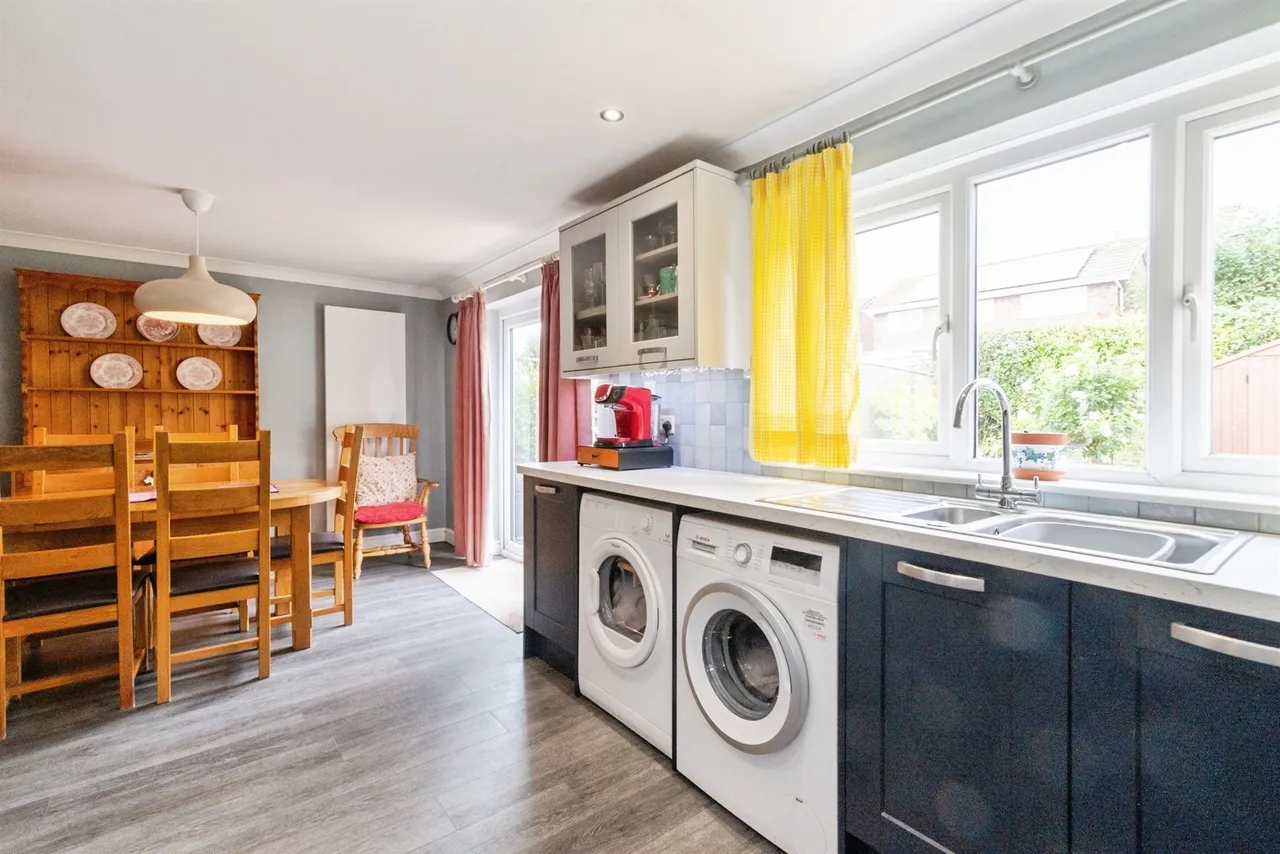 Ebbw Road, Caldicot, NP26, photo 8
