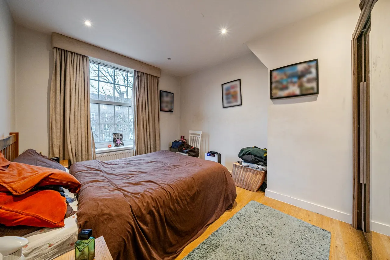 Wandsworth Road, Wandsworth, London, SW8, photo 11