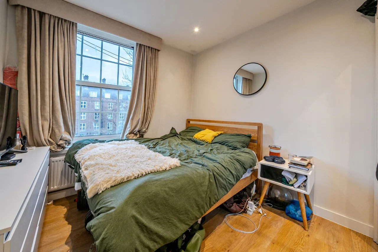 Wandsworth Road, Wandsworth, London, SW8, photo 9
