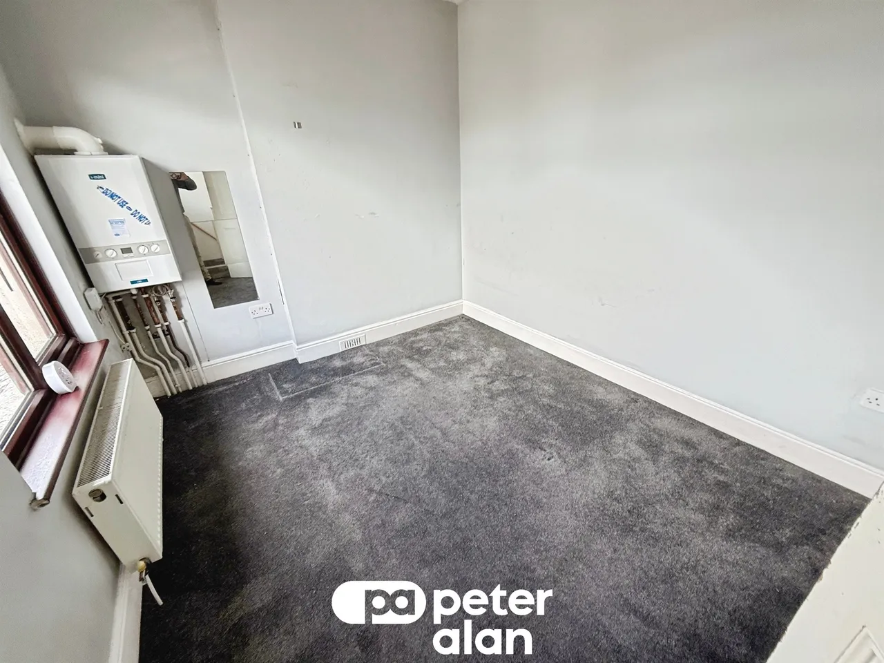 Gordon Road, Blackwood, NP12, photo 13