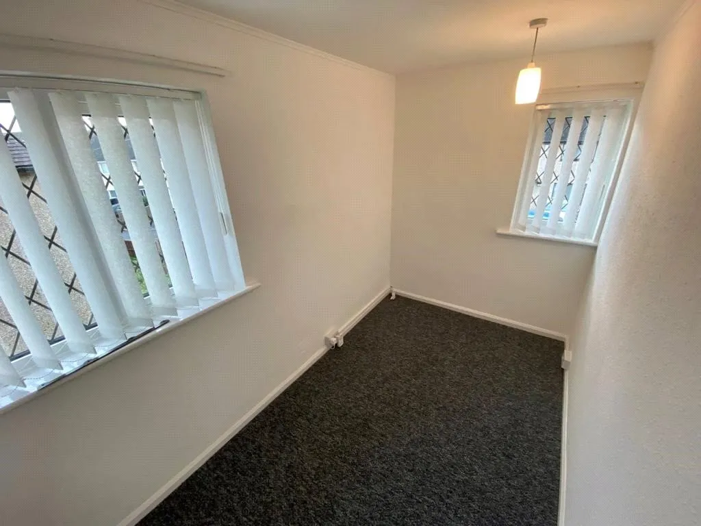 Manesty Crescent, Clifton, Nottingham, NG11, photo 10