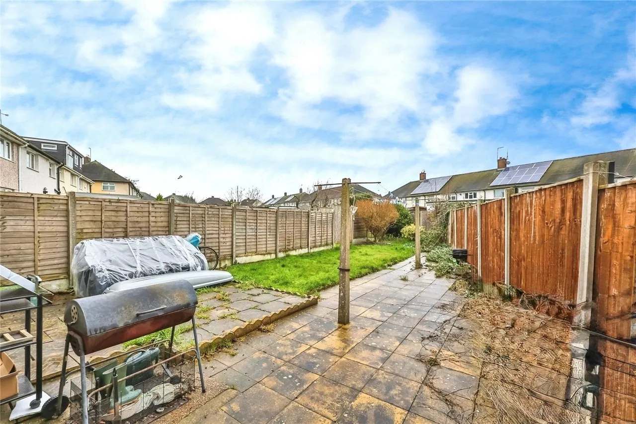 Manesty Crescent, Clifton, Nottingham, NG11, photo 12