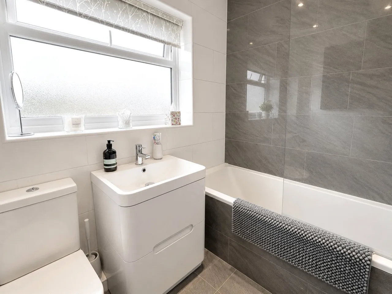 Byron Road, Priory Park, SA61, photo 12