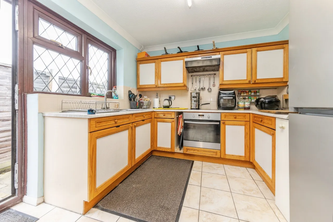 Capel Park, Frinton-On-Sea, CO13, photo 10