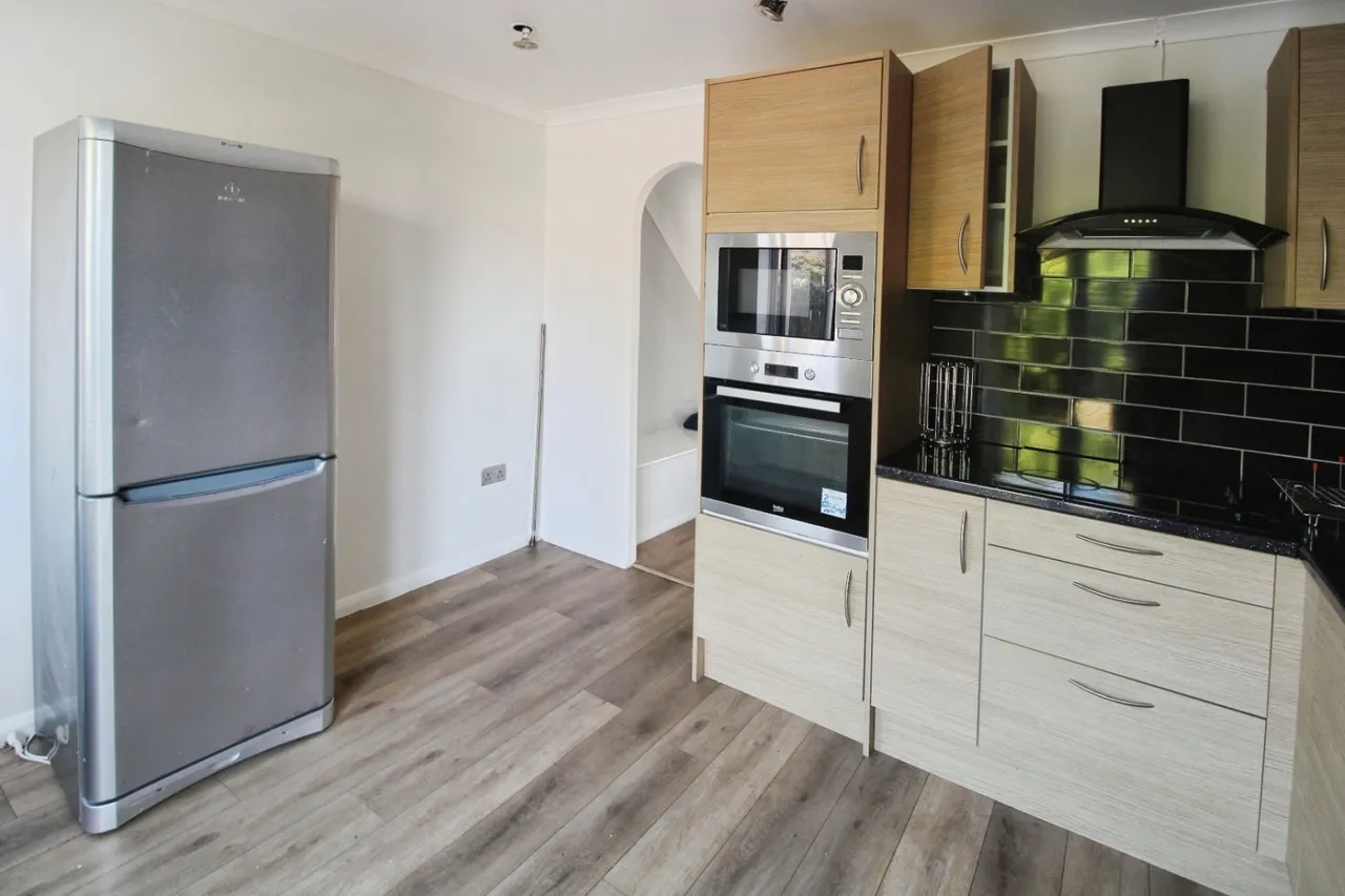 Courtland Grove, London, SE28, photo 7