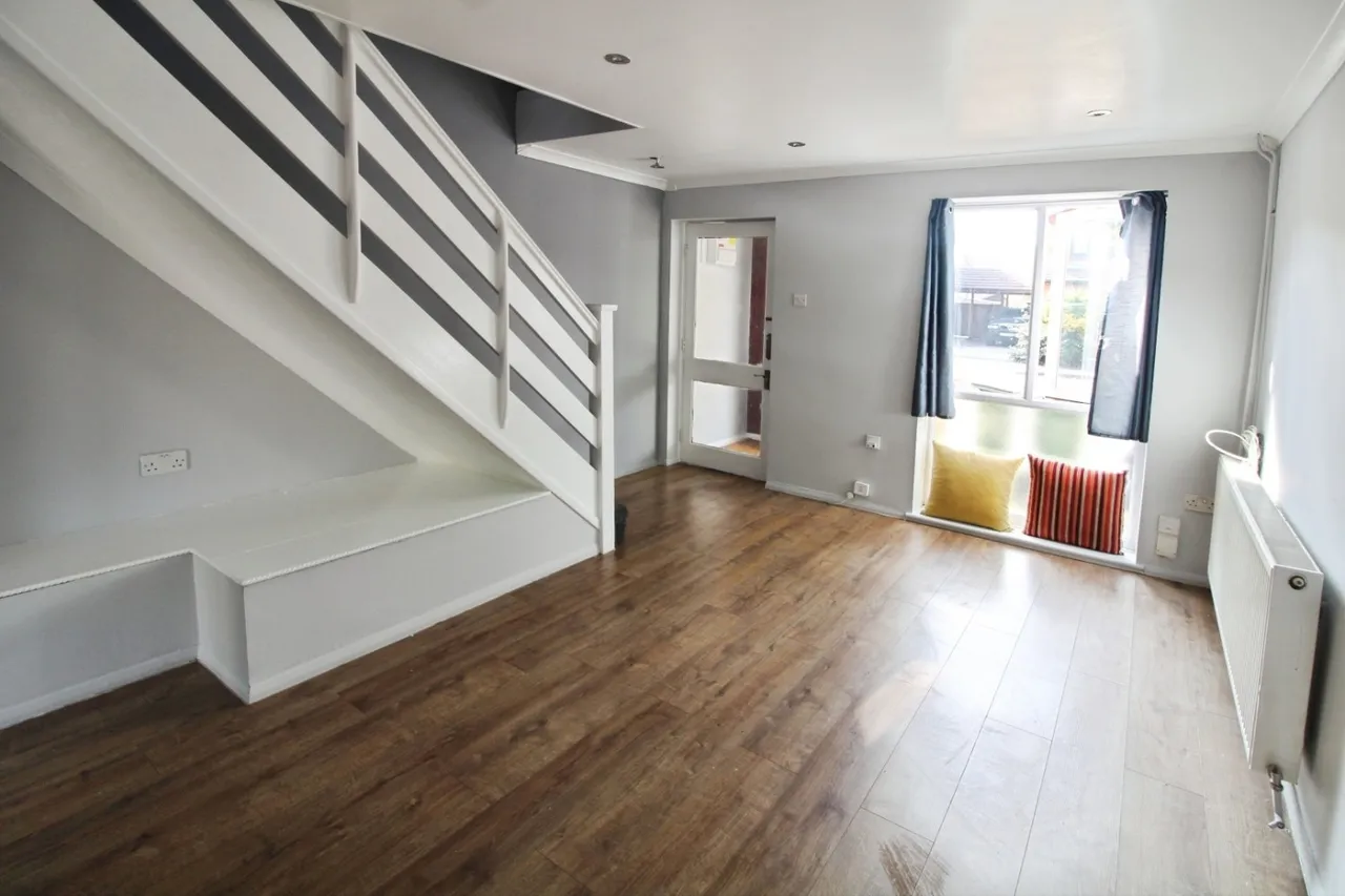 Courtland Grove, London, SE28, photo 16
