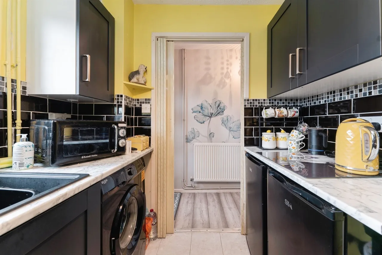 Willow Close, Brandon, photo 8