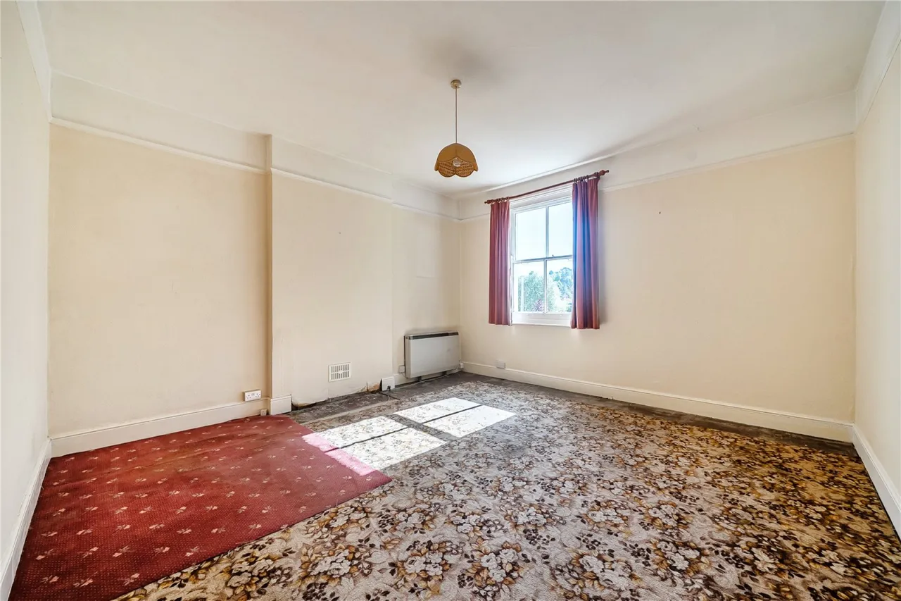 Hales Road, Cheltenham, GL52, photo 15