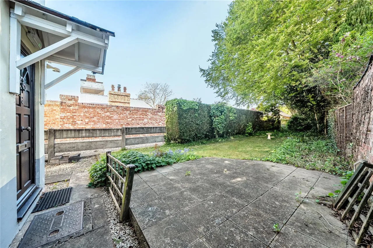 Hales Road, Cheltenham, GL52, photo 12