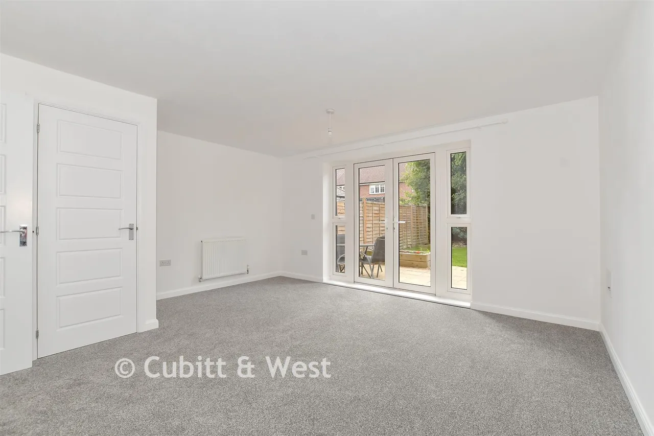 Randall Way, Littlehampton, BN17, photo 3