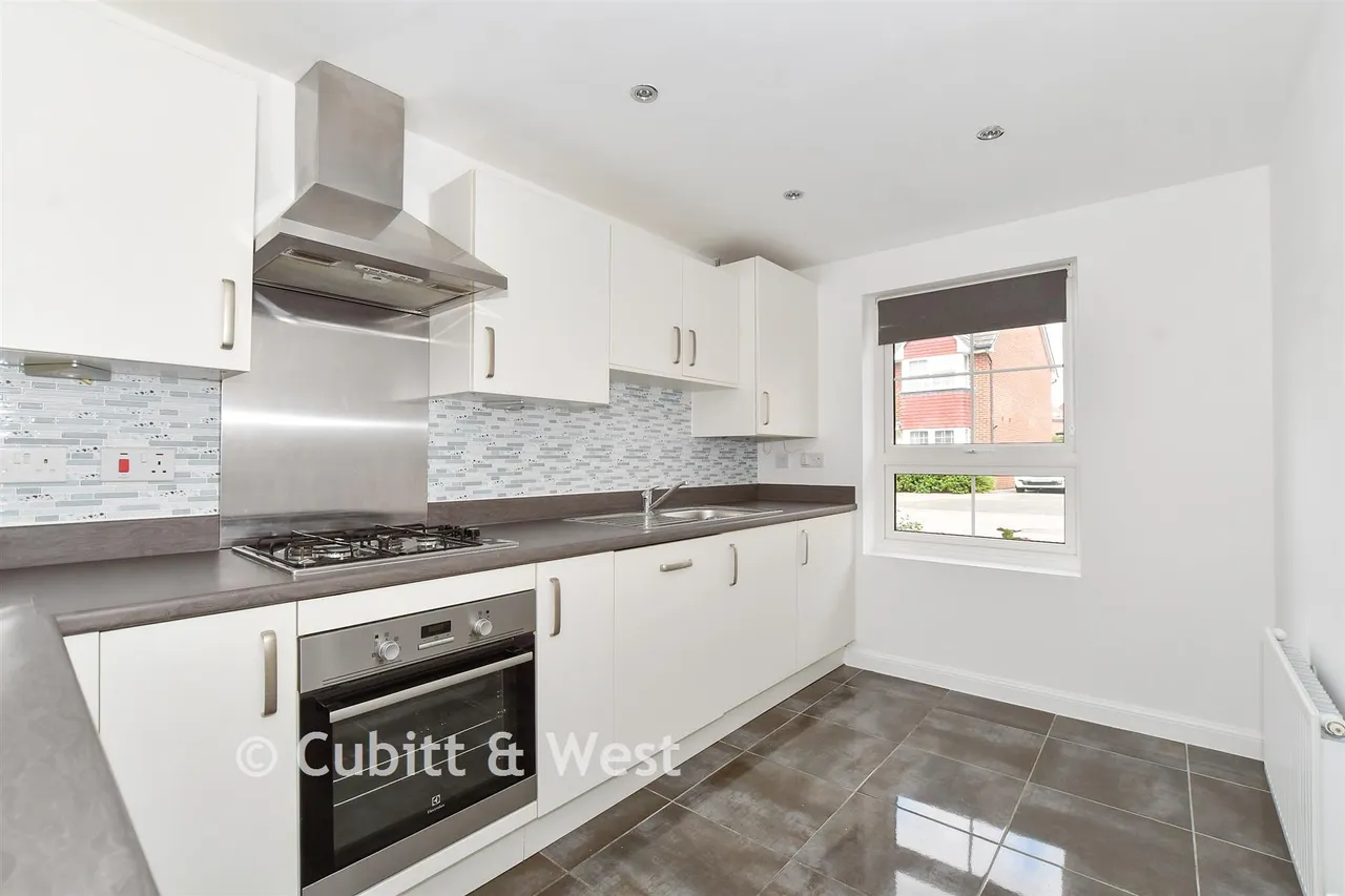 Randall Way, Littlehampton, BN17, photo 4