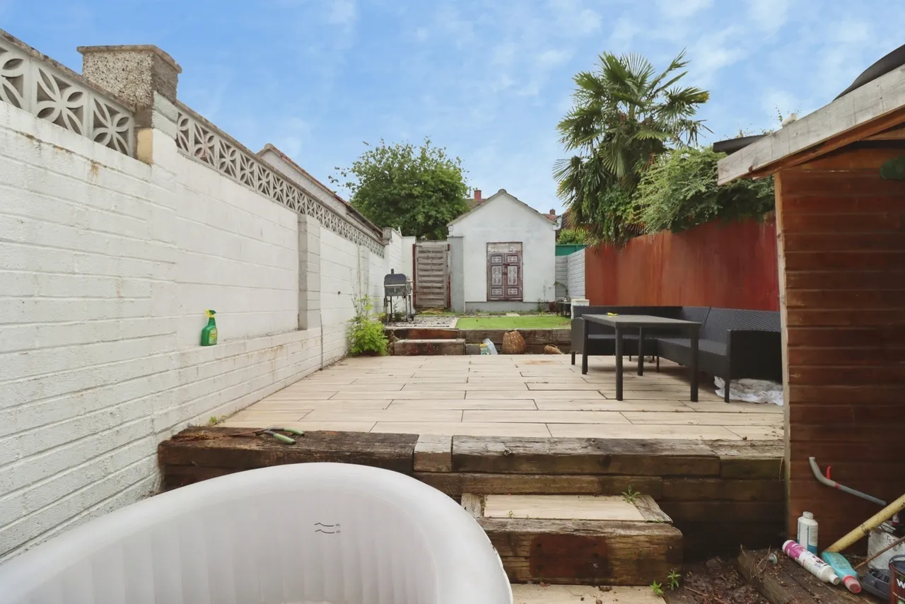 Southmead Road, Westbury-on-Trym, Bristol, Somerset, BS10, photo 3