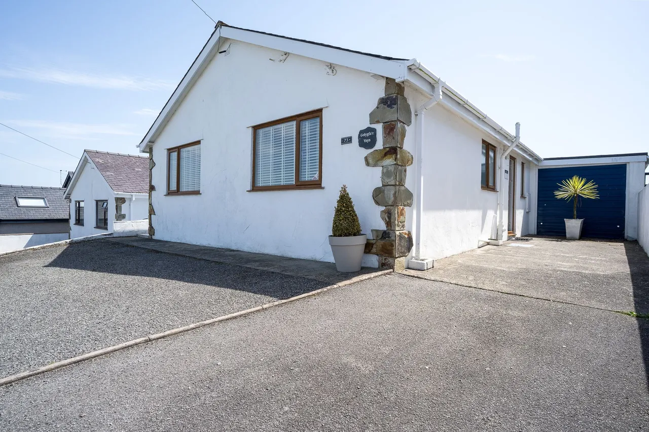 73, Cae du Estate, Abersoch, Pwllheli, Gwynedd, LL53 7DJ, photo 5