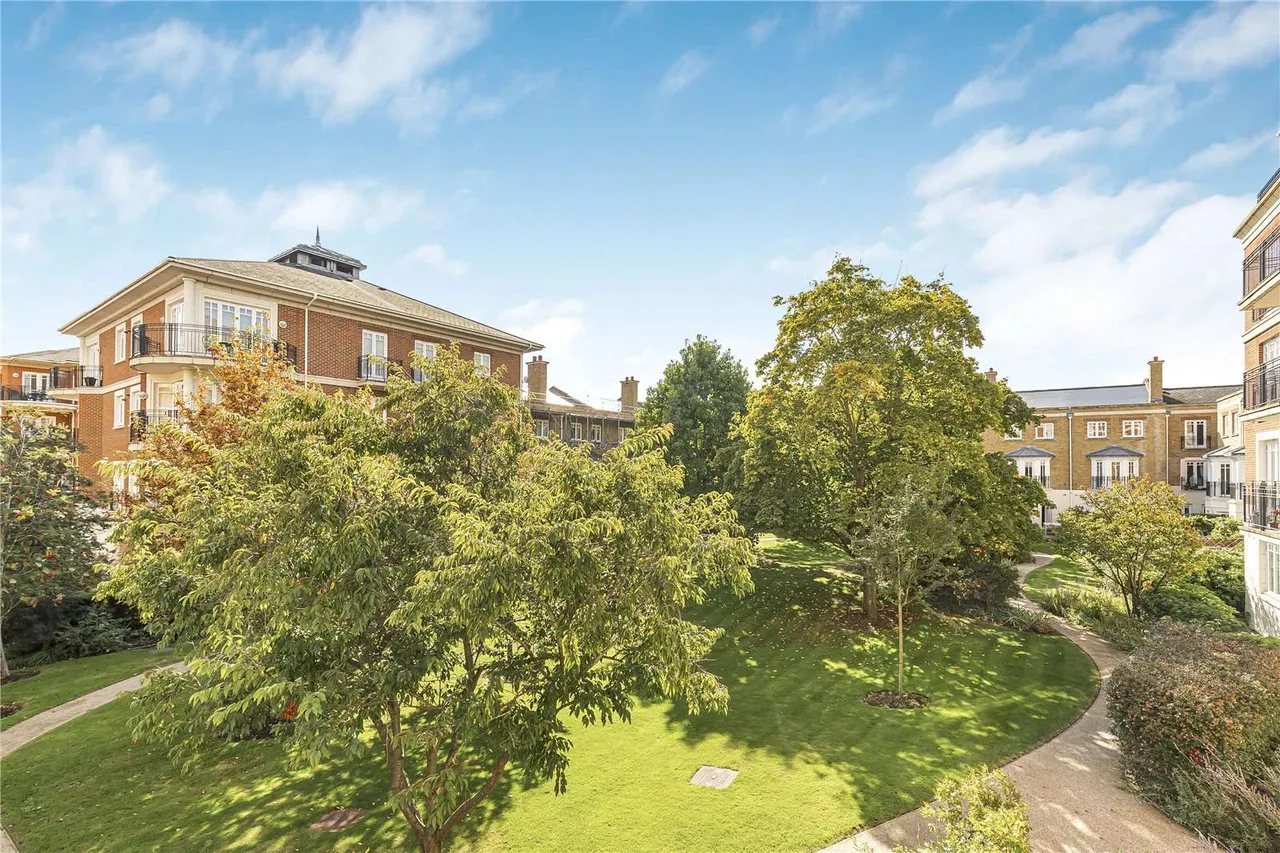 Blanchard House, 28 Clevedon Road, Twickenham, TW1 2TD, photo 10