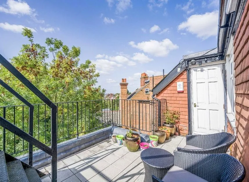 Finchley Road, Hampstead, NW3, photo 4