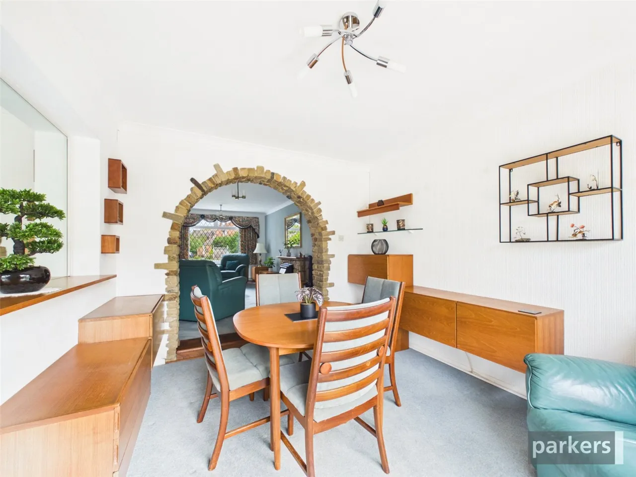 St. Patricks Avenue, Charvil, RG10, photo 5