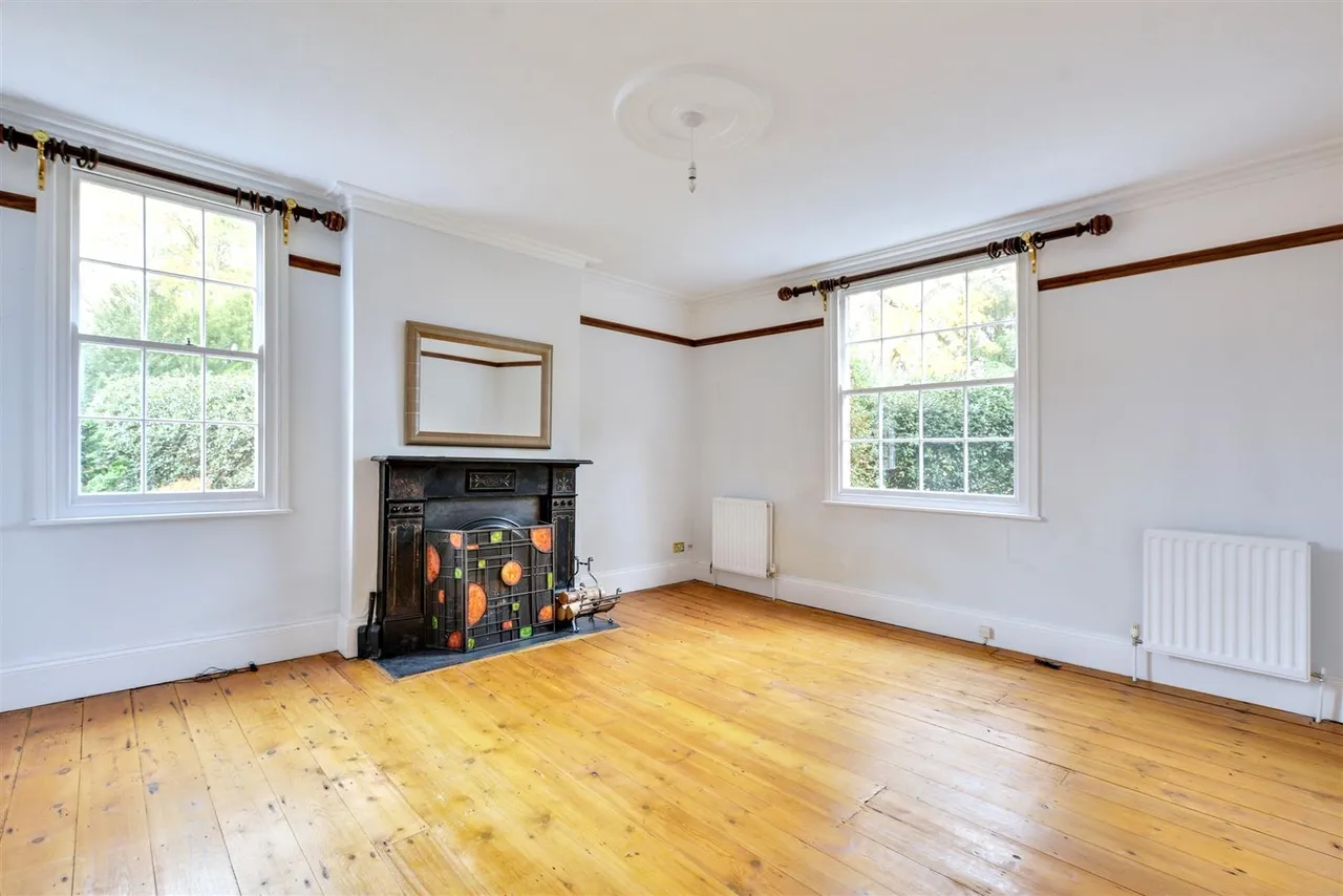 Main Street, Hemington, DE74, photo 10