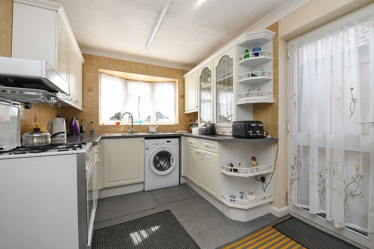 St. Agnes Road, Billericay, Essex, ., CM12, photo 2